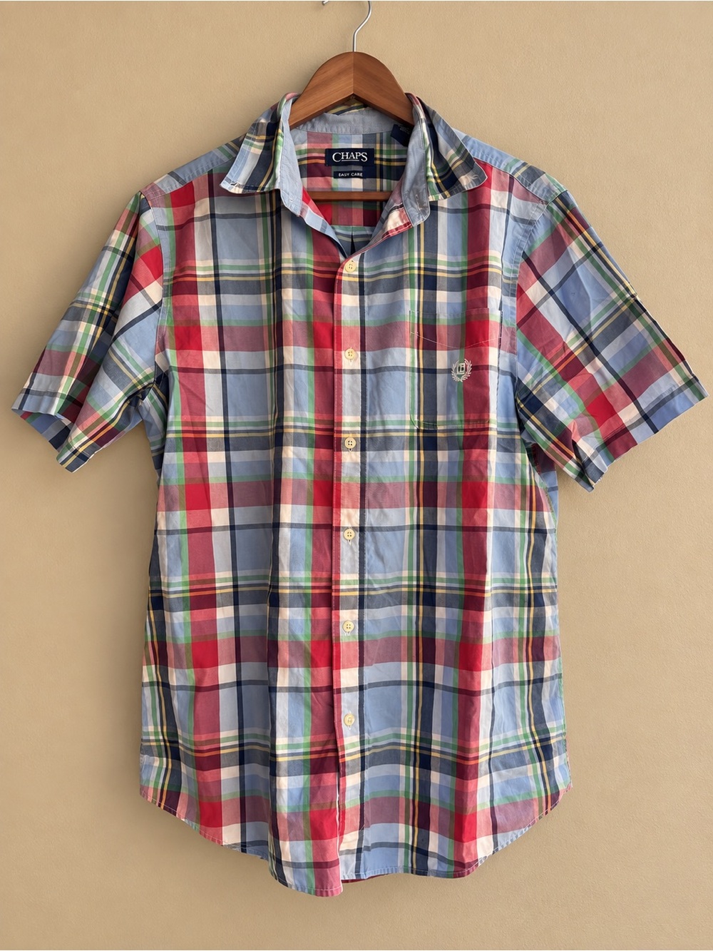 Chaps Men’s Red, Light Blue & Green Plaid Short-Sleeve Button-Down Shirt